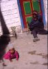 Abuelo y nieta, Nepal