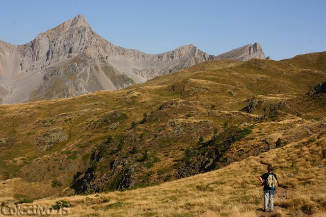 La I y sus montañas