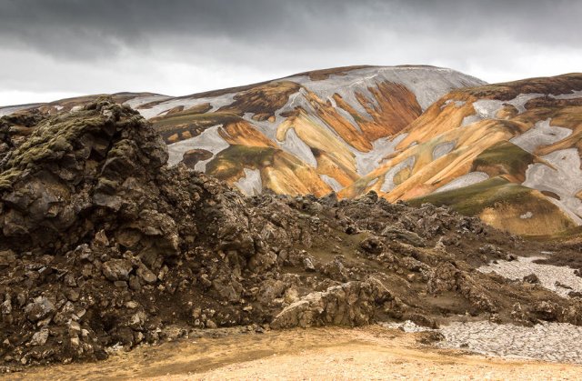 Lava y riolita