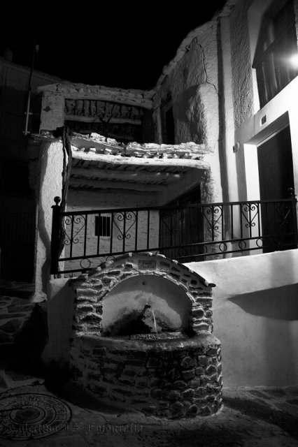 Nocturna en blanco y negro