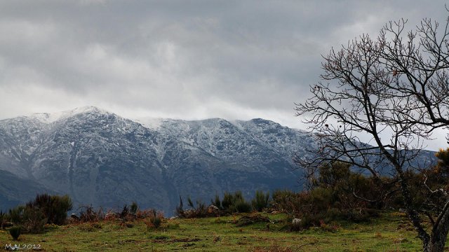 Nubarrones sobre el Valle de Ambroz.