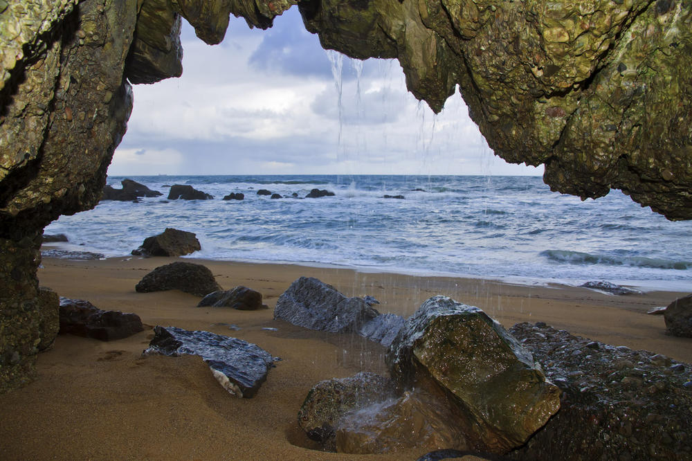 Cueva de mar. (Jesús Portal) Cueva de mar. (Jesús Portal)