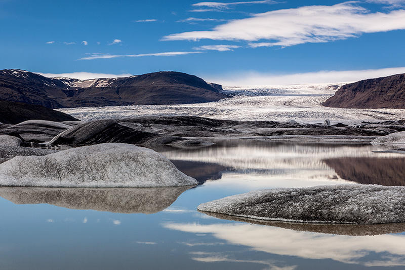 Junto al Glaciar. Islandia 133 (david Pérez Hens) Junto al Glaciar. Islandia 133 (david Pérez Hens)